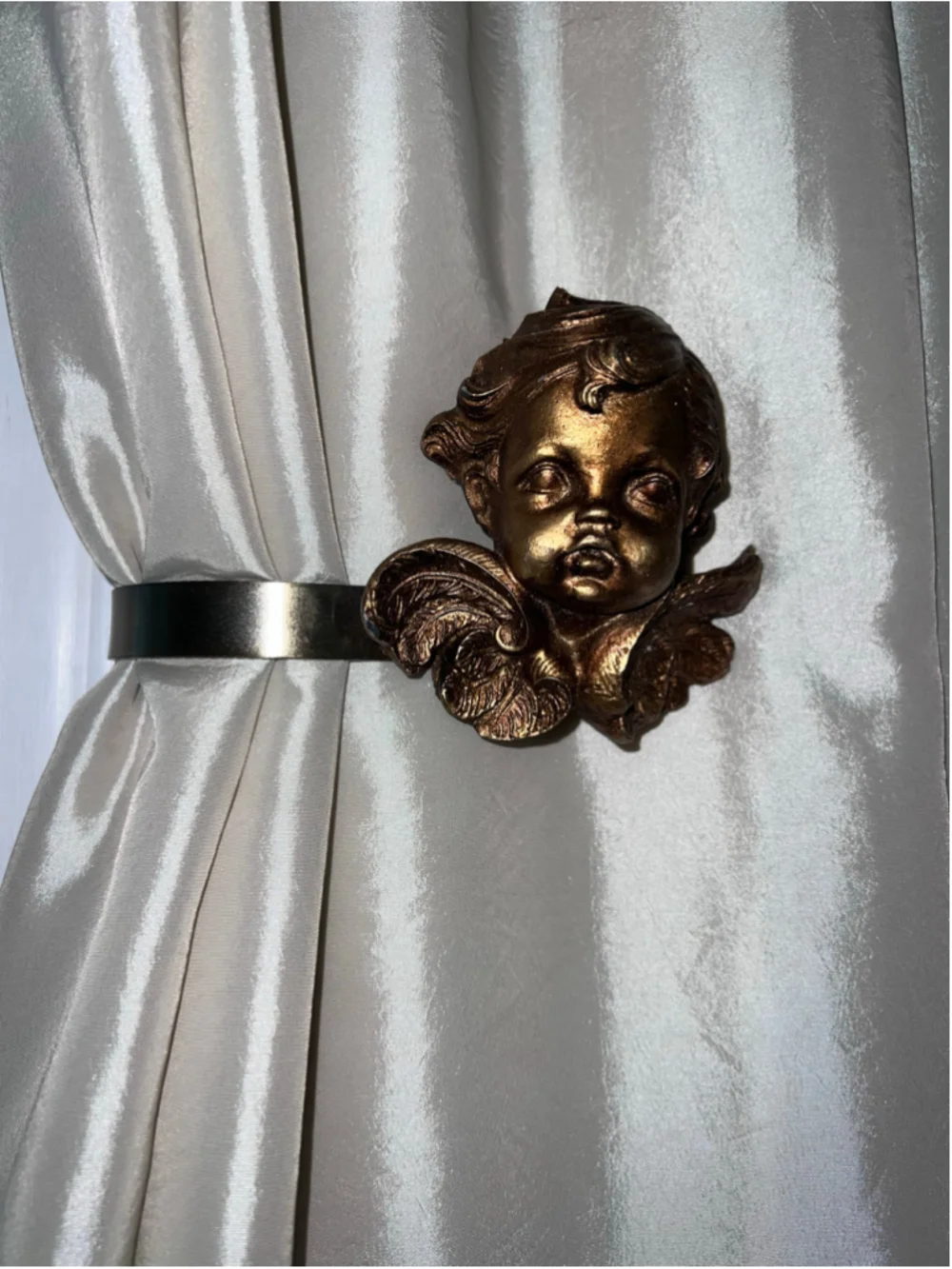 VTG 90s Gold Cherub Angel Curtain Tieback One Size